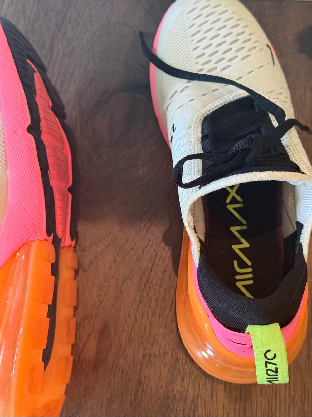 Nike Air Max 270 Women’s Athletic Shoes White Black Pink Neon Yellow Orange - Picture 8 of 8